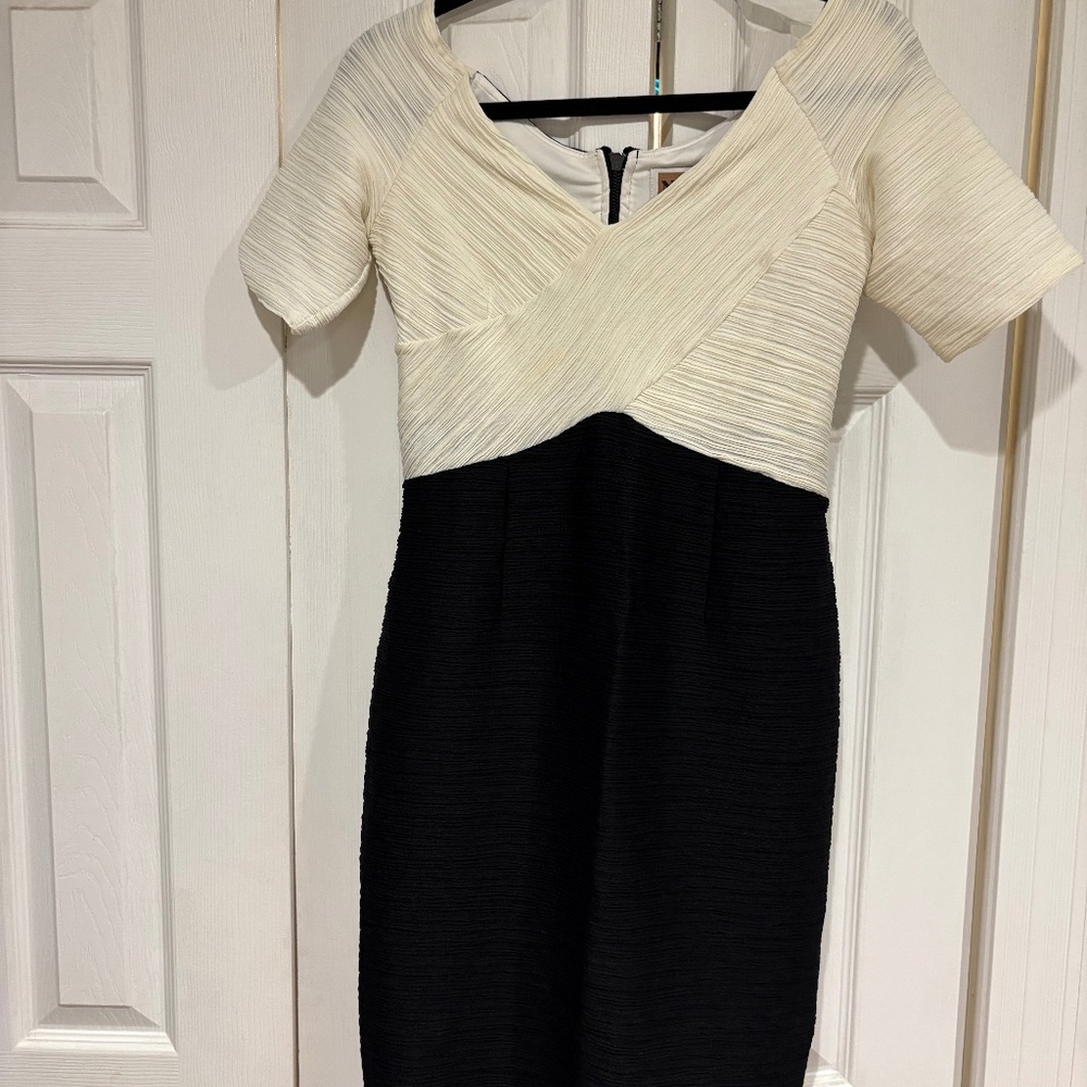 NUE by Shani black and white body con dress